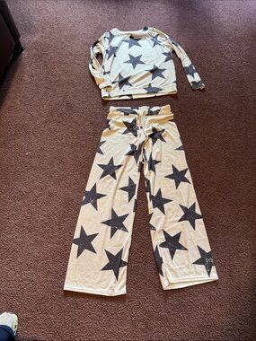 Women’s 2pc  Star Print Cream and Navy Lounge Set